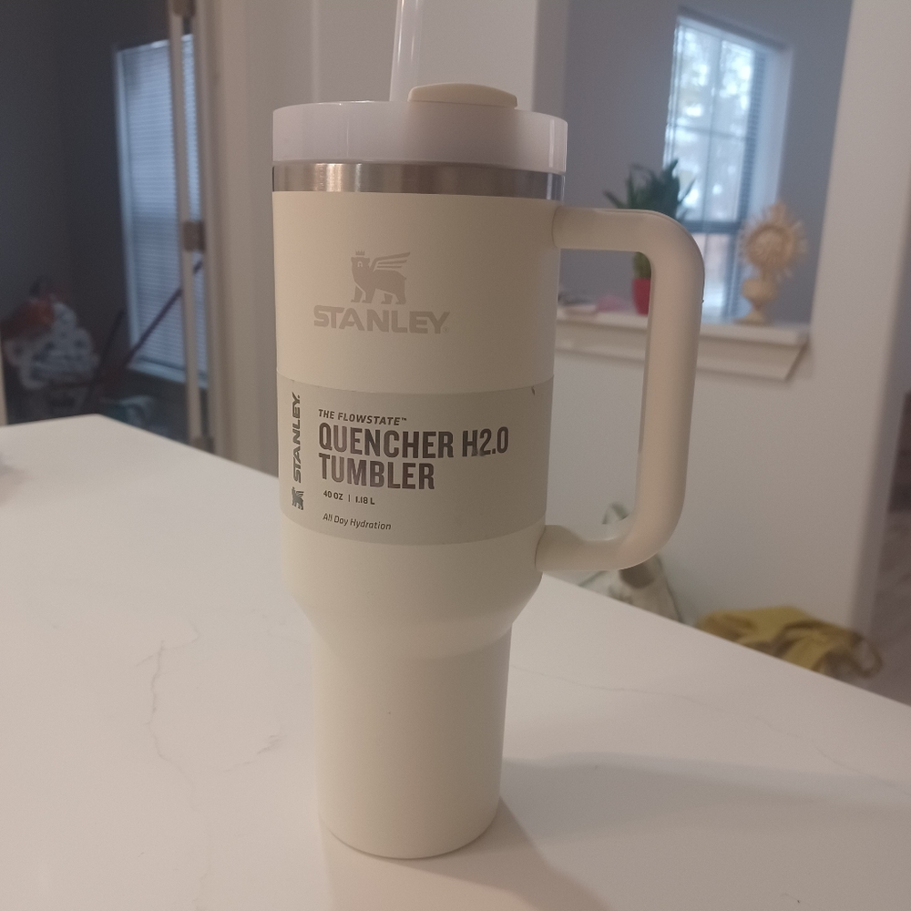 Stanley 40 cup